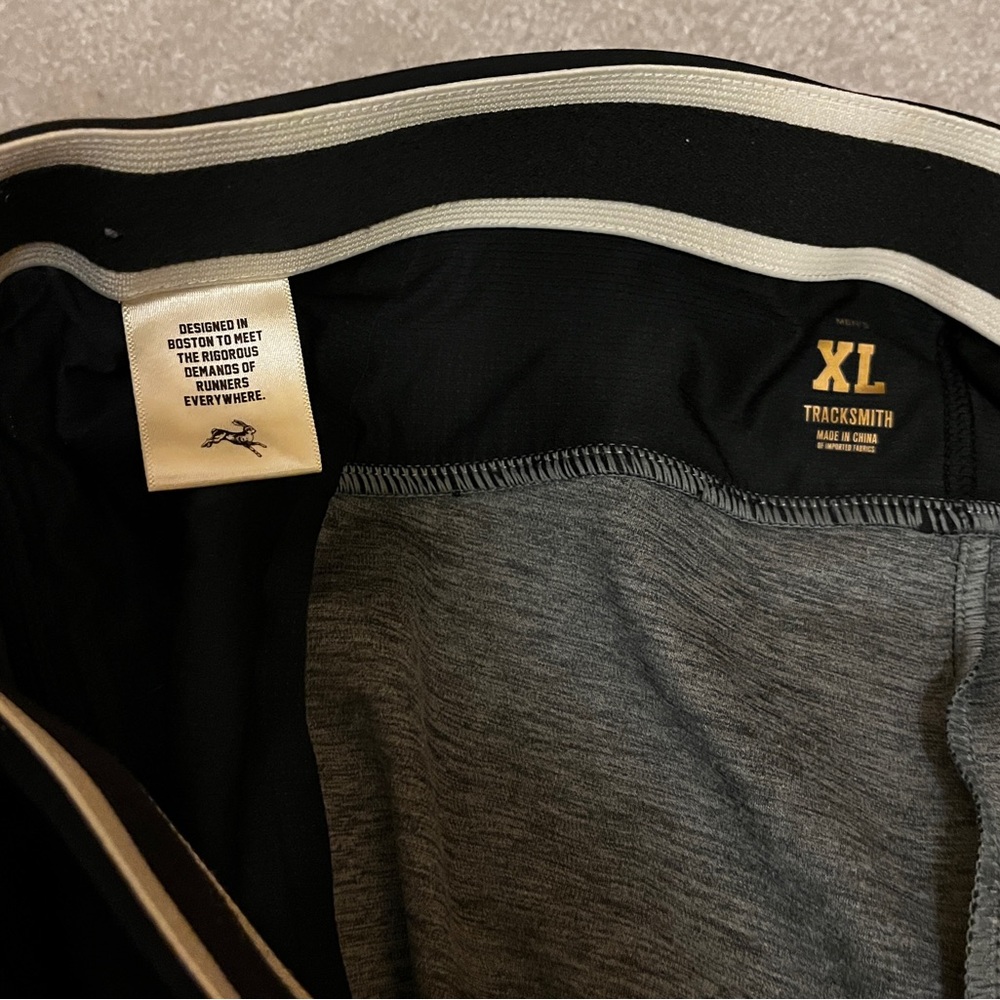 XL Tracksmith NDO Tight, Black - Picture 5 of 5